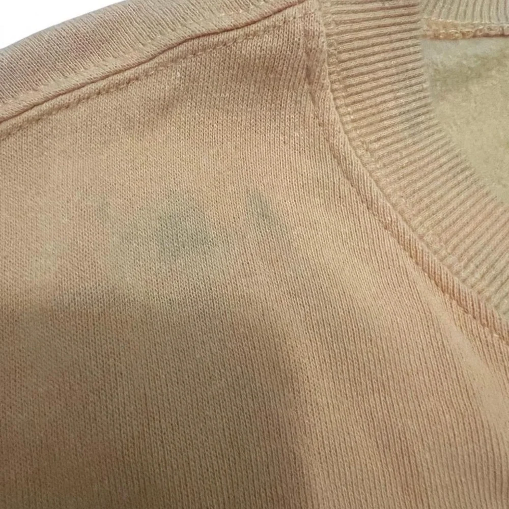 Gildan Heavy Blend Cream Christmas Eras Tour Sweatshirt Size XL - Picture 4 of 4